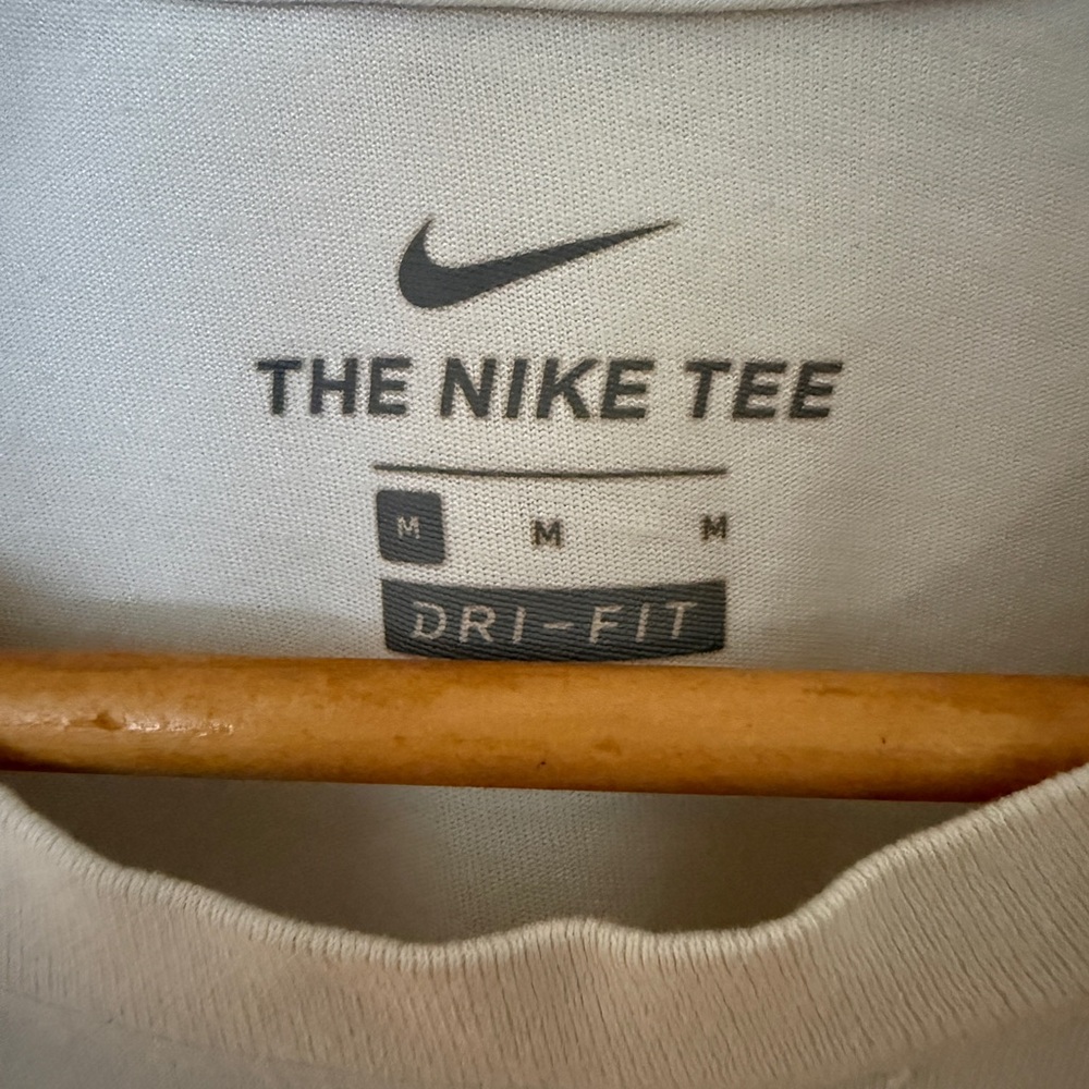 Nike Blue Ribbon Sports OG shirt - Picture 3 of 4